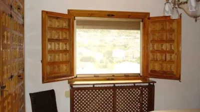 Casa en venta en Calle del Castillo, 18, El Cuervo de 133.000 €