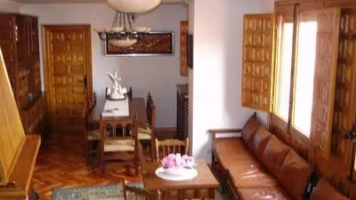 Casa en venta en Calle del Castillo, 18, El Cuervo de 133.000 €