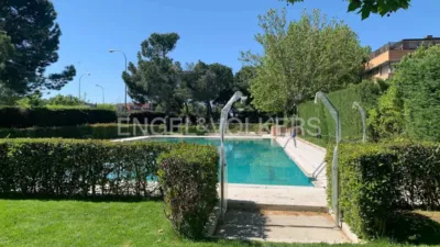 Piso en alquiler en Paseo de la Alameda de Osuna - Imagen 2