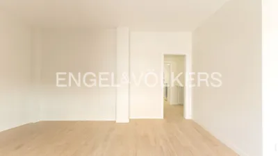 Piso en alquiler en Calle de María de Guzmán, cerca de Calle de Santa Engracia - Imagen 4