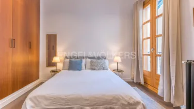 Apartment on Calle de Esparteros photo 22