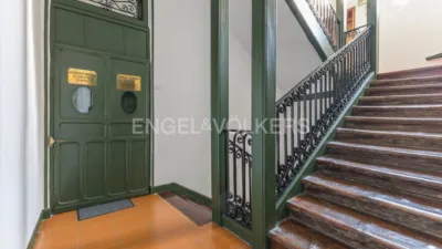Apartment on Calle de Esparteros photo 32