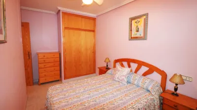 Apartment on Carrer de la Pau photo 10