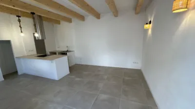 Apartment on Carrer d'Isaac Peral photo 4