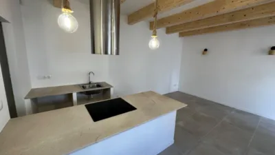 Apartment on Carrer d'Isaac Peral photo 6