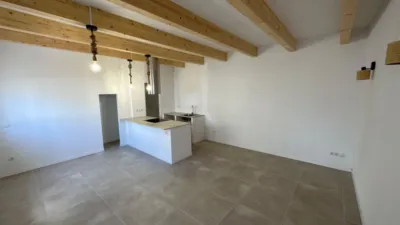 Apartment on Carrer d'Isaac Peral photo 8