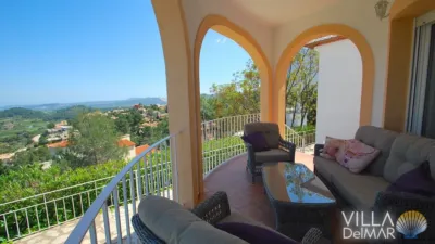 Chalet en Avinguda del Comtat photo 4