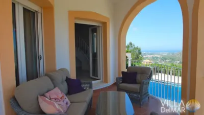 Chalet en Avinguda del Comtat photo 5