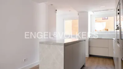 Piso en alquiler en Calle de Donoso Cortés, cerca de Calle de Blasco de Garay - Imagen 9