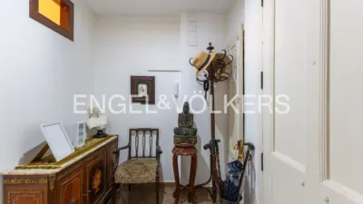 Apartment on Carrer del Comte de Montornés photo 15