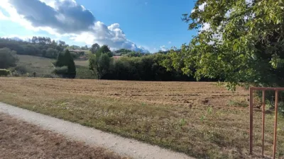 Terreno en venta en Calle Lugar Adro - Vista 2