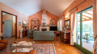 Rustic house on Calle del Serranillo photo 26