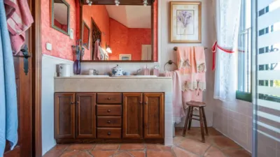 Rustic house on Calle del Serranillo photo 44