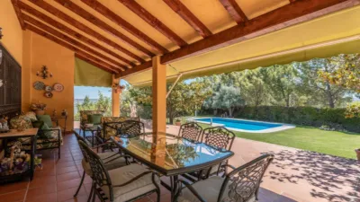 Rustic house on Calle del Serranillo photo 5