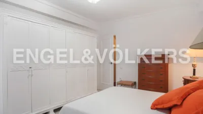 Apartamento en alquiler en Carrer de Lluís Oliag, cerca de Calle de Zapadores, Montolivet (Distrito Quatre Carreres. València Capital) de 1.600 €<span>/mes</span>