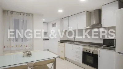 Apartamento en alquiler en Carrer de Lluís Oliag, cerca de Calle de Zapadores, Montolivet (Distrito Quatre Carreres. València Capital) de 1.600 €<span>/mes</span>