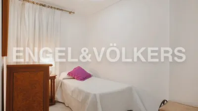Apartamento en alquiler en Carrer de Lluís Oliag, cerca de Calle de Zapadores, Montolivet (Distrito Quatre Carreres. València Capital) de 1.600 €<span>/mes</span>