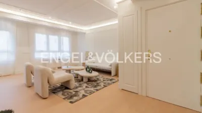Apartment on Calle de Núñez de Balboa photo 3