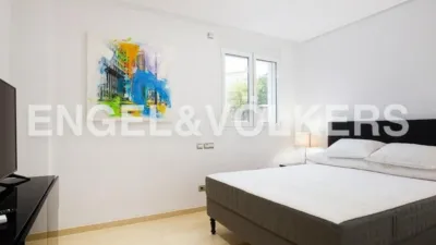 Casa rústica en alquiler en Urbanizaciones Cumbres de Calicanto-Manyes-Barbeta, Urbanizaciones Cumbres de Calicanto-Manyes-Barbeta (Torrent) de 11.900 €<span>/mes</span>