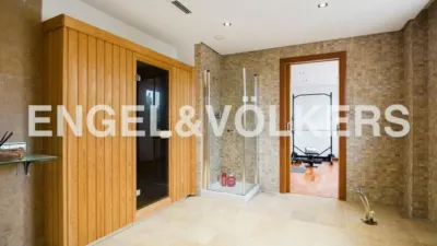 Casa rústica en alquiler en Urbanizaciones Cumbres de Calicanto-Manyes-Barbeta, Urbanizaciones Cumbres de Calicanto-Manyes-Barbeta (Torrent) de 11.900 €<span>/mes</span>