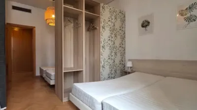Apartment on Calle de la Montera photo 28