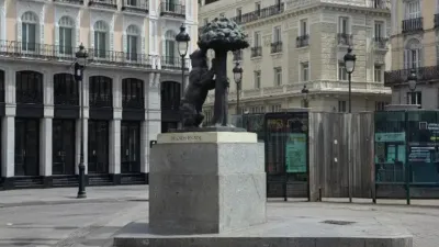 Apartment on Calle de la Montera photo 2