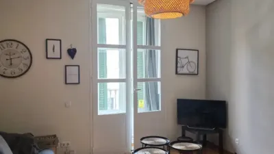 Apartment on Calle de la Montera photo 4