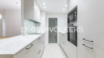 Apartment in El Poble-sec photo 8