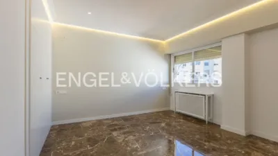 Piso en alquiler en Carrer de San Vicente Mártir, cerca de Calle de Roig de Corella - Imagen 32