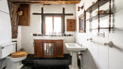 Casa en venta en Calle Caracter Erdoizta, Errezil de 560.000 €