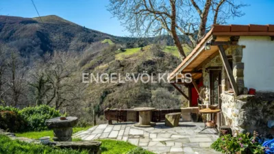 Casa en venta en Calle Caracter Erdoizta, Errezil de 560.000 €