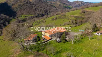 Casa en venta en Calle Caracter Erdoizta, Errezil de 560.000 €