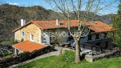 Casa en venta en Calle Caracter Erdoizta, Errezil de 560.000 €