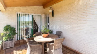 Casa en alquiler en Urbanizaciones Cumbres de Calicanto-Manyes-Barbeta, Urbanizaciones Cumbres de Calicanto-Manyes-Barbeta (Torrent) de 3.200 €<span>/mes</span>