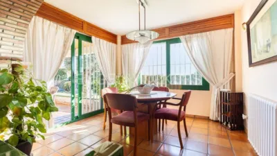 Casa en alquiler en Urbanizaciones Cumbres de Calicanto-Manyes-Barbeta, Urbanizaciones Cumbres de Calicanto-Manyes-Barbeta (Torrent) de 3.200 €<span>/mes</span>