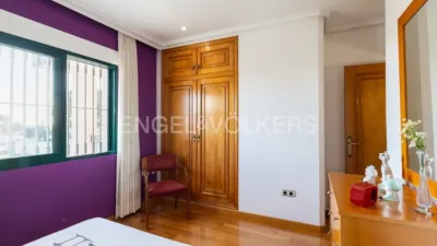 Casa en alquiler en Urbanizaciones Cumbres de Calicanto-Manyes-Barbeta, Urbanizaciones Cumbres de Calicanto-Manyes-Barbeta (Torrent) de 3.200 €<span>/mes</span>
