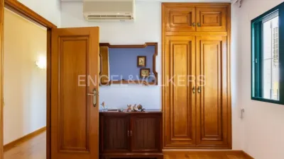 Casa en alquiler en Urbanizaciones Cumbres de Calicanto-Manyes-Barbeta, Urbanizaciones Cumbres de Calicanto-Manyes-Barbeta (Torrent) de 3.200 €<span>/mes</span>