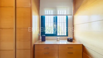 Casa en alquiler en Urbanizaciones Cumbres de Calicanto-Manyes-Barbeta, Urbanizaciones Cumbres de Calicanto-Manyes-Barbeta (Torrent) de 3.200 €<span>/mes</span>
