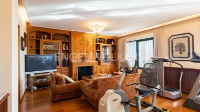 Casa en alquiler en Urbanizaciones Cumbres de Calicanto-Manyes-Barbeta, Urbanizaciones Cumbres de Calicanto-Manyes-Barbeta (Torrent) de 3.200 €<span>/mes</span>