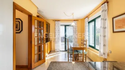 Casa en alquiler en Urbanizaciones Cumbres de Calicanto-Manyes-Barbeta, Urbanizaciones Cumbres de Calicanto-Manyes-Barbeta (Torrent) de 3.200 €<span>/mes</span>