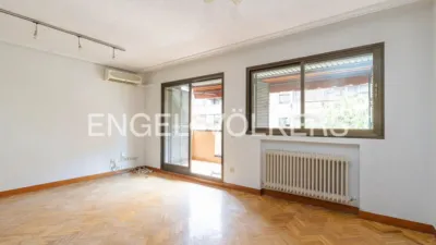 Apartment in Avenida de Europa Zone photo 2