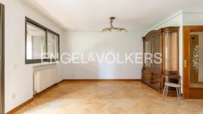 Apartment in Avenida de Europa Zone photo 7