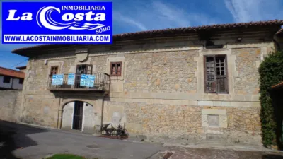 Rustic property for sale in Loredo Magnifica Casona Montañesa de Piedra Con Finca Urbana, Carriazo (Ribamontán Al Mar) of 495.000 €