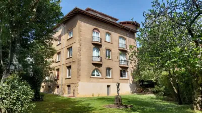 Penthouse on Calle de Cristóbal Colón photo 38