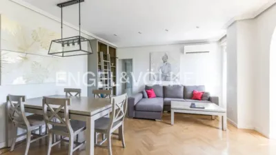 Apartment on Francisco Silvela Street photo 2