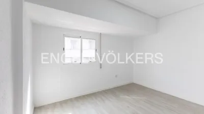 Piso en alquiler en Calle Carrer de L'Orient - Imagen 4