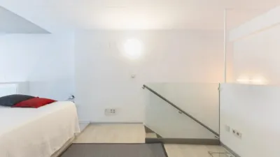 Loft on Carrer de la Creu Roja photo 20