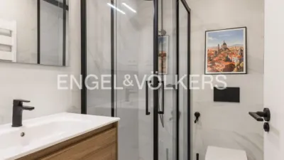 Apartment on Calle de Goya photo 17