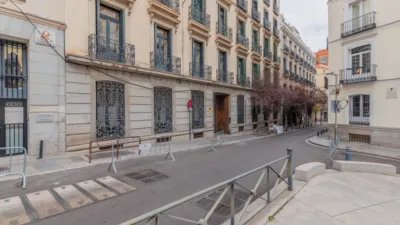 Apartment on Zorrilla Street photo 48