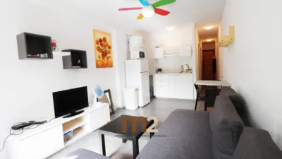 Apartamento en venta en Urbanització de Pinomar, 318, cerca de Urbanización Lomas del Polo - Más